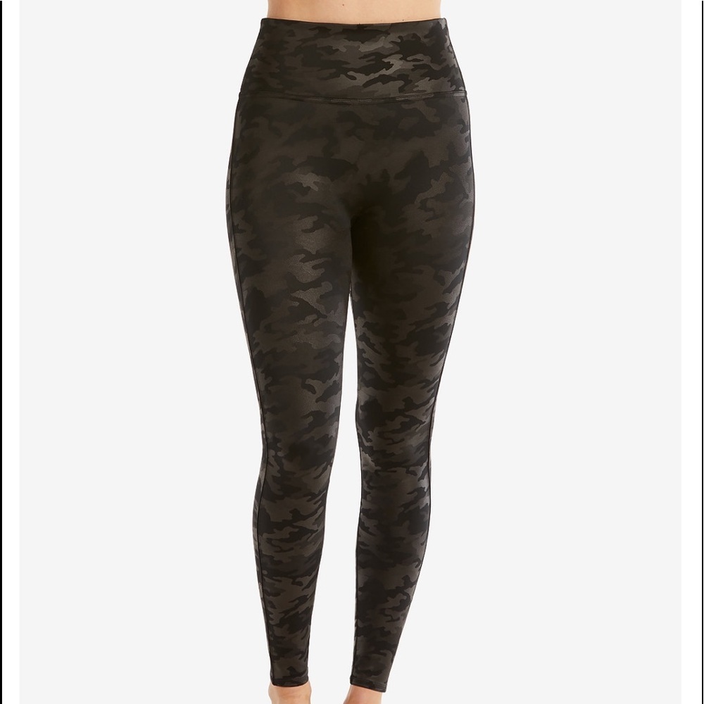 Spanx black camo leggings